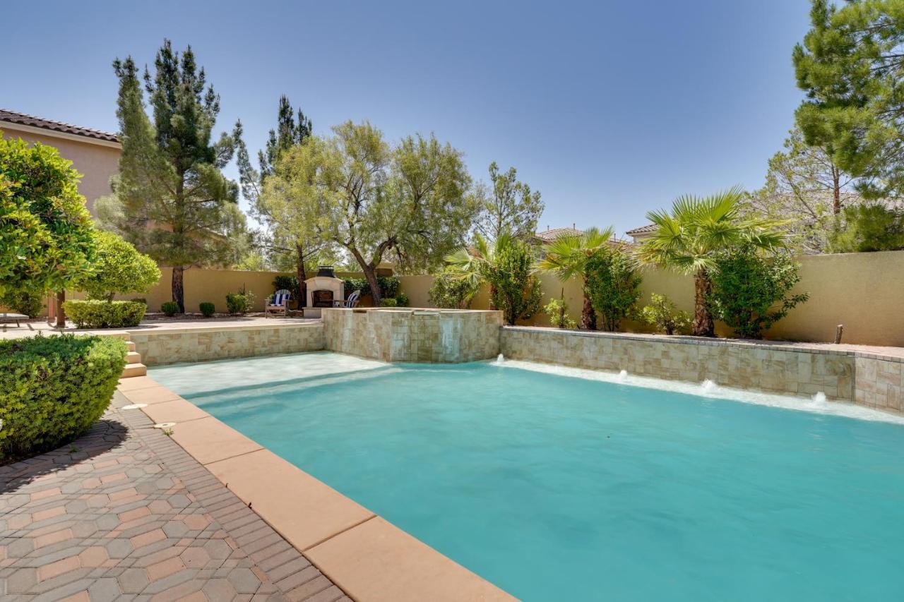 Elegant Las Vegas Home With Pool And Putting Green! Ngoại thất bức ảnh